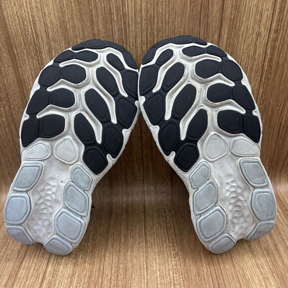 New Balance Fresh Foam x MORE v4 Gray Black WMORBK4 Womens SIZE 9 D Wide - Picture 6 of 8